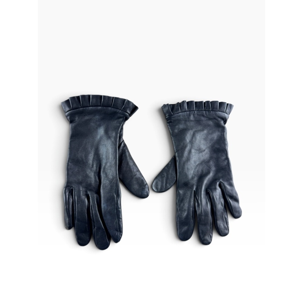 Isotoner Black Leather Ruffle Trim Gloves Silk Lined Size Large Women's Luxury